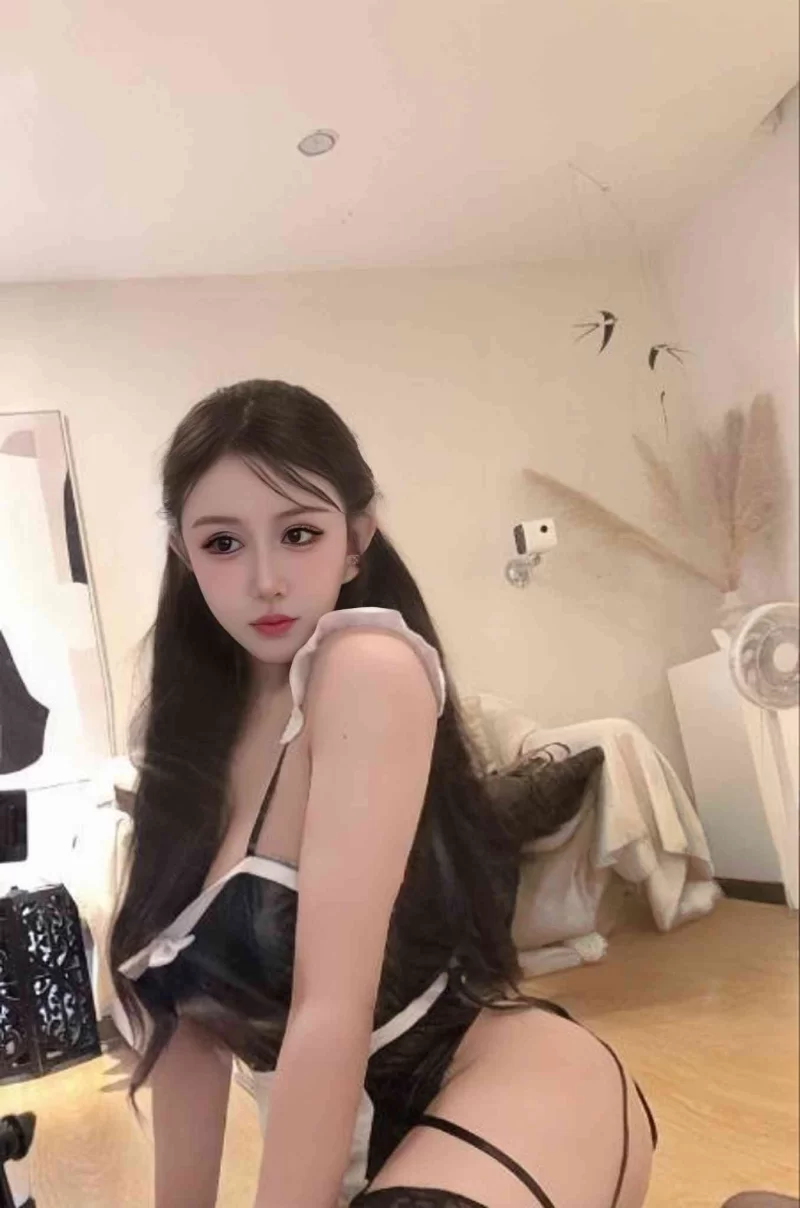 义乌性感小妹子