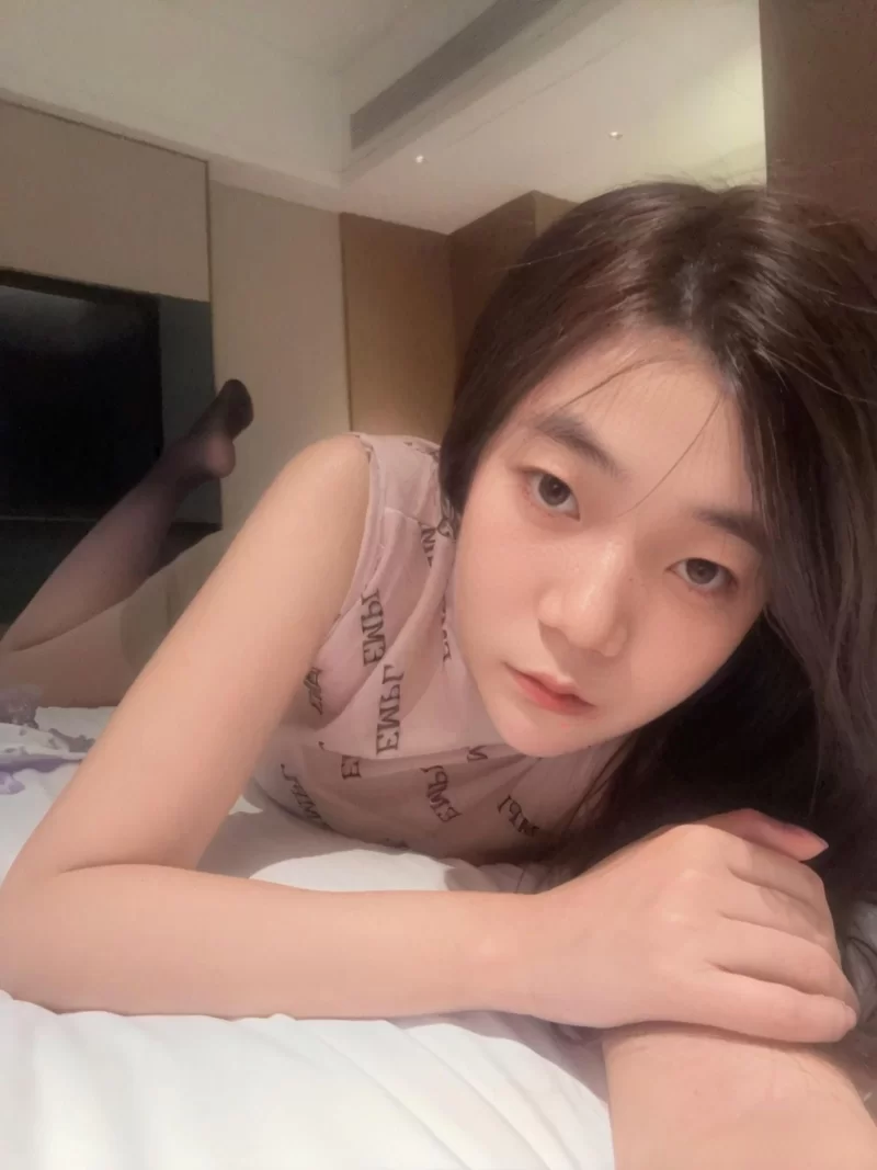 杭州滨江区05年小彤