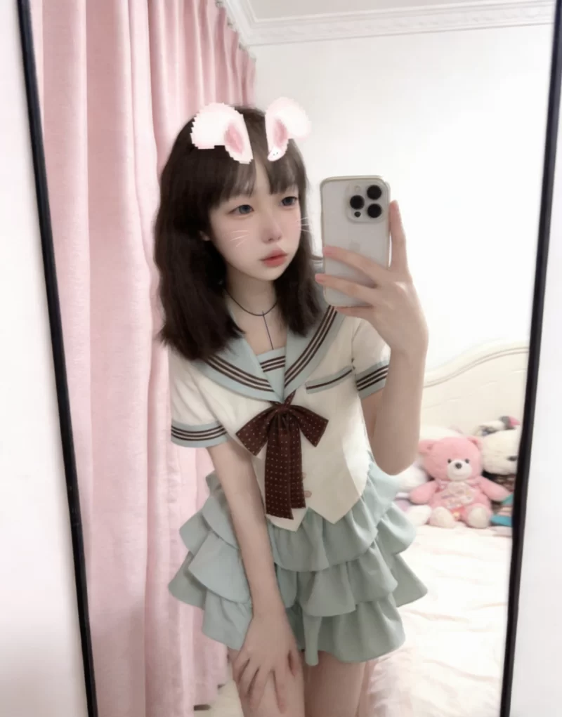 18岁超紧嫩妹