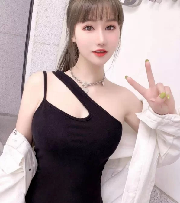 感觉已经塞满了小穴