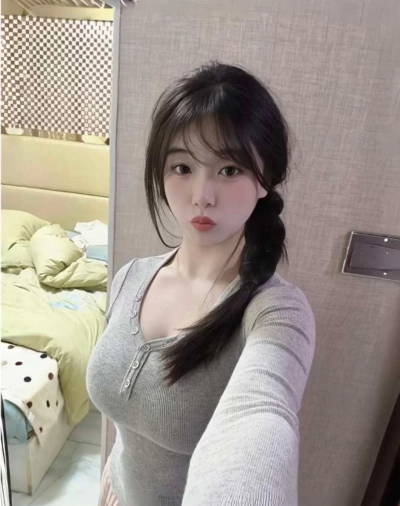 极品粉嫩妹