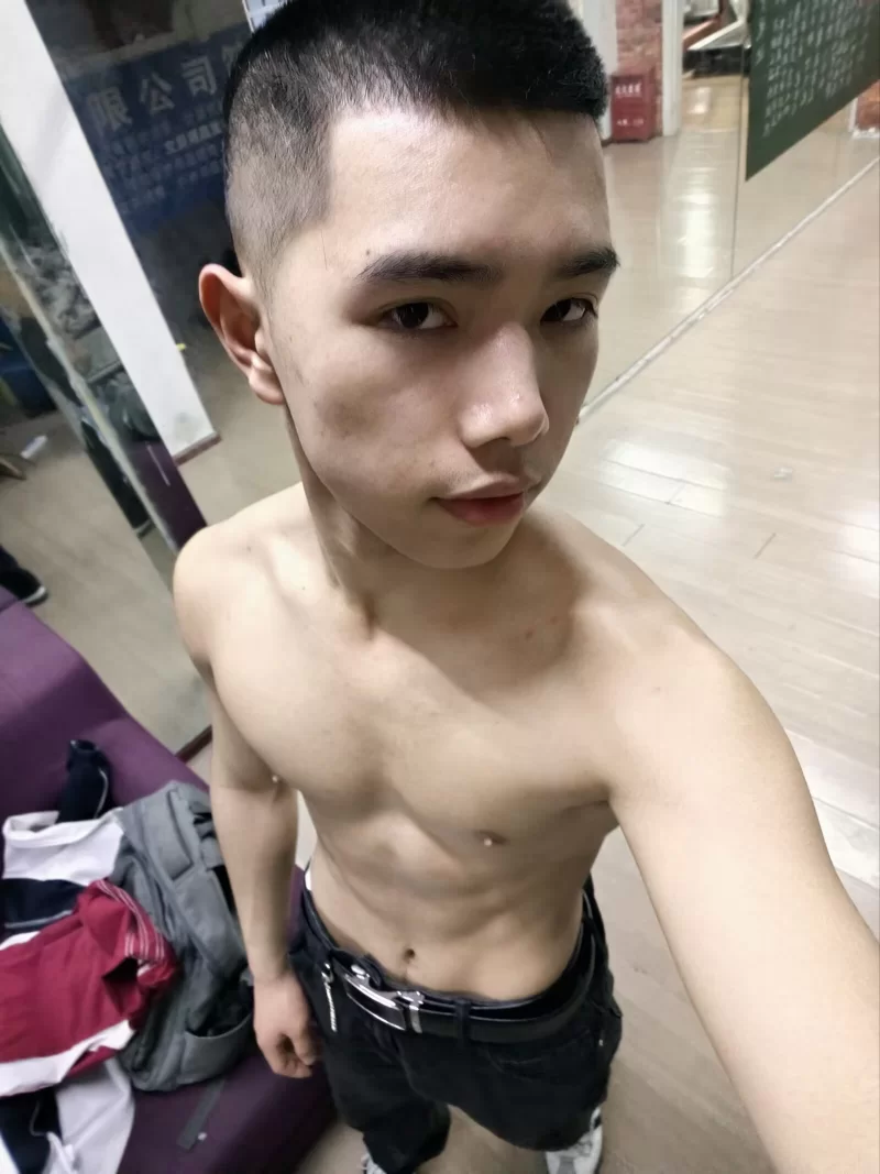 约炮交流男找女