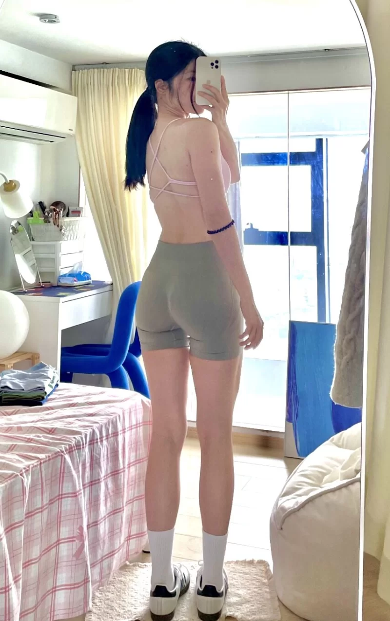 鸡头漂亮的不少,搞了个健身的美女